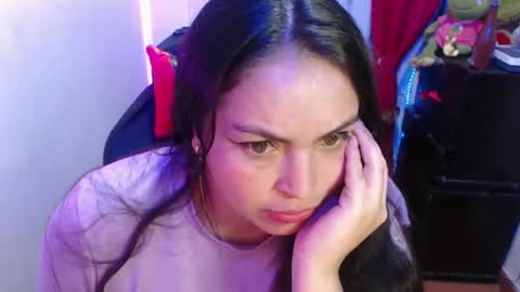 scarleth    follow mee 3 kis online show from 02/03/25, 06:02
