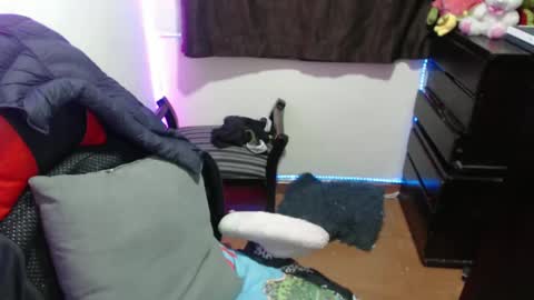 scarleth    follow mee 3 kis online show from 03/07/25, 05:18