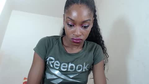 britanylee 01 online show from 09/27/25, 09:03