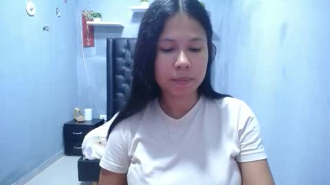 britanyx1 online show from 03/31/26, 01:44