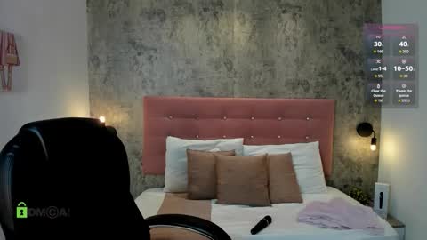 Brithany online show from 09/30/25, 12:54