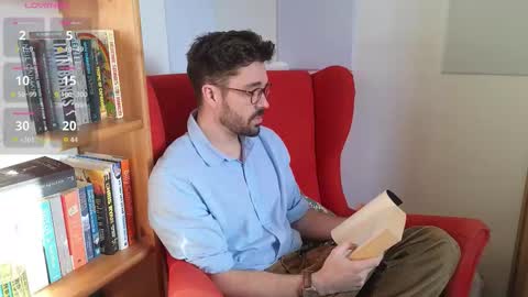 Snapshot of britishpoet69 chatting on 11/28/25, 12:30 British Poet online show from 11/28/25, 12:30