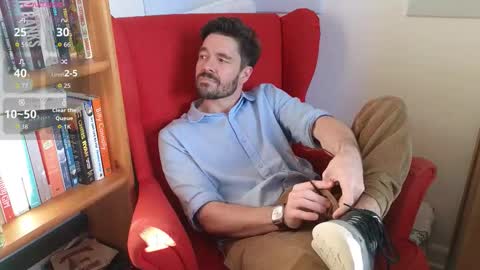 Snapshot of britishpoet69 chatting on 12/02/25, 12:32 British Poet online show from 12/02/25, 12:32