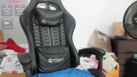 Britney  online show from 03/12/26, 04:29