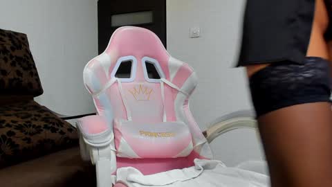 britney_charm online show from 02/07/25, 05:52