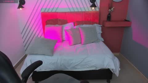 britney_collins_ online show from 06/10/26, 07:24