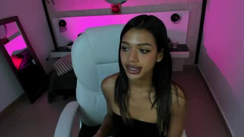 britney_collins_ online show from 06/21/26, 01:24