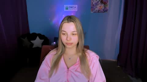 Snapshot of britney_silver chatting on 01/23/25, 08:24 Bri u will get nice surprise in pvt online show from 01/23/25, 08:24