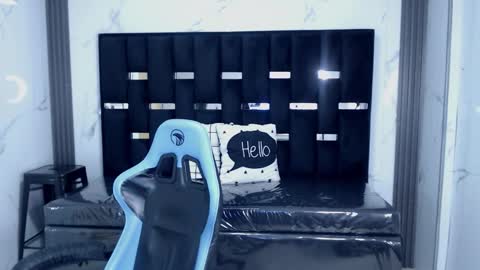 Britney  online show from 03/18/26, 02:37