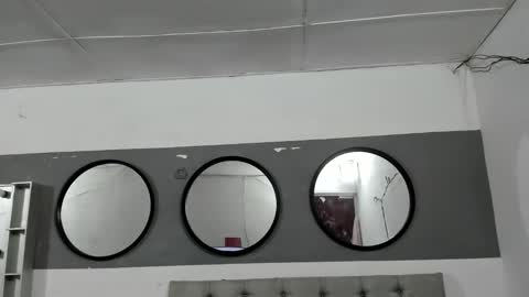 Jessica online show from 12/19/25, 04:19