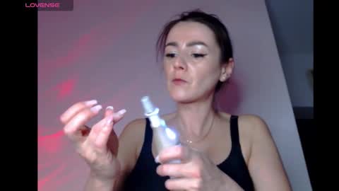 Snapshot of britneydivine chatting on 10/10/25, 07:46 Britney online show from 10/10/25, 07:46