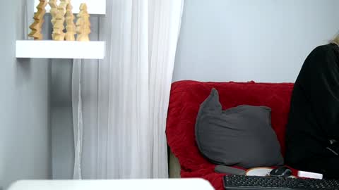 britneyhudson online show from 12/25/24, 09:24