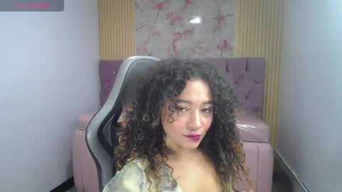 Snapshot of brittany_ch chatting on 04/07/26, 12:49 BRITANY online show from 04/07/26, 12:49