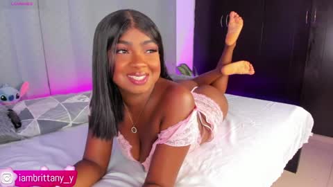 brittany 25 years old  happy as a worm  online show from 04/11/26, 08:40