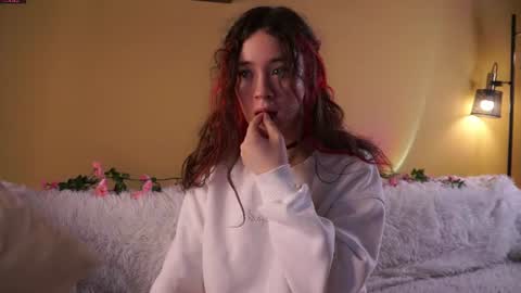 Lina online show from 07/04/26, 03:18