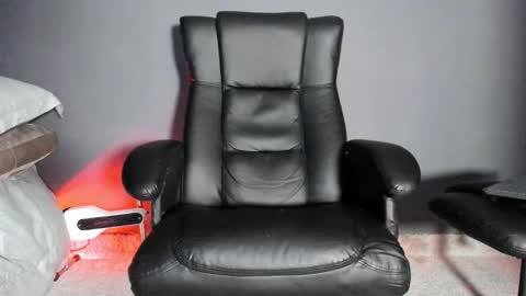 brockhurn_ online show from 12/05/25, 01:03