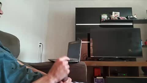 Snapshot of brocklow chatting on 12/13/24, 06:16 Derek Richard online show from 12/13/24, 06:16