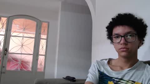 Snapshot of brocklow chatting on 01/28/25, 05:24 Derek Richard online show from 01/28/25, 05:24