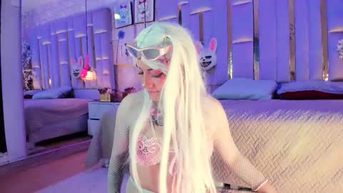     online show from 03/19/26, 02:32