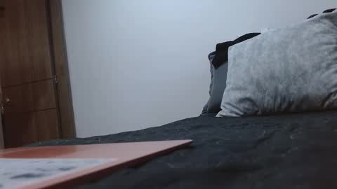 Val and Brom online show from 02/01/26, 06:50