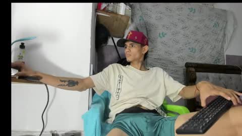 brook_17 online show from 05/04/26, 10:17