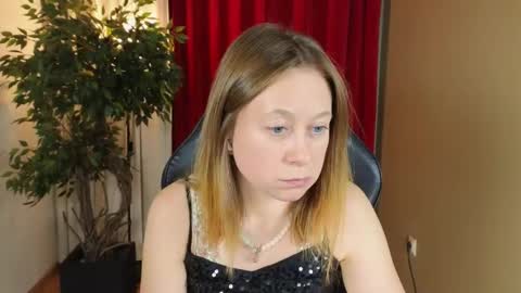 Brooke online show from 11/11/25, 08:42