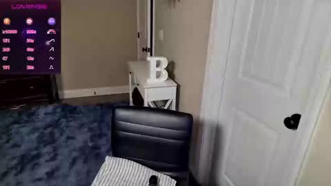 Snapshot of brookebee27 chatting on 02/10/25, 01:14 brookebee online show from 02/10/25, 01:14