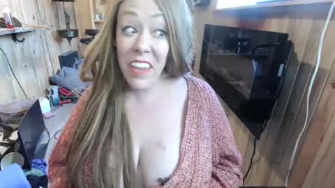 Snapshot of brookeride chatting on 10/03/25, 07:00 BrookeRide online show from 10/03/25, 07:00