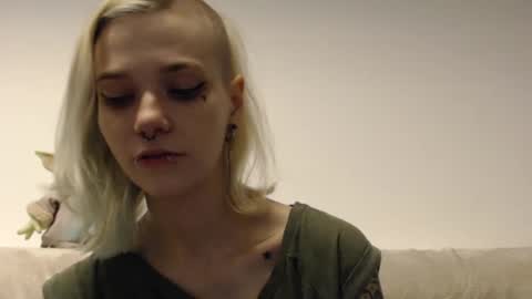 brookewylde_20 online show from 02/18/25, 03:54