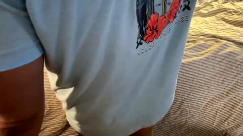 Snapshot of brownbootie1 chatting on 09/30/25, 06:02 brownbootie1 online show from 09/30/25, 06:02