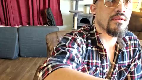 brownboyt online show from 03/25/26, 04:35