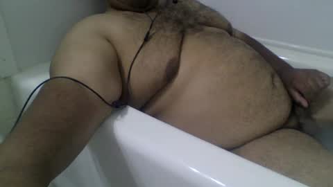 brownchub420 online show from 07/12/26, 05:42
