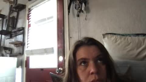 Snapshot of browneyedlady88 chatting on 11/27/25, 03:47 browneyedlady88 online show from 11/27/25, 03:47