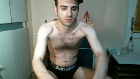 Snapshot of brownhaiir chatting on 12/18/24, 01:15 brownhaiir online show from 12/18/24, 01:15