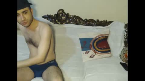 Snapshot of brownhaiir chatting on 11/23/25, 10:53 brownhaiir online show from 11/23/25, 10:53