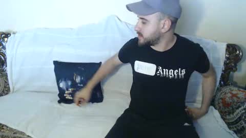 Snapshot of brownhaiir chatting on 11/25/25, 11:10 brownhaiir online show from 11/25/25, 11:10