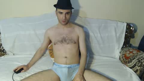 Snapshot of brownhaiir chatting on 11/27/25, 08:44 brownhaiir online show from 11/27/25, 08:44