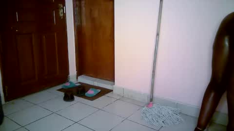 Snapshot of brownmatilly chatting on 03/19/26, 02:59 brownmatilly online show from 03/19/26, 02:59