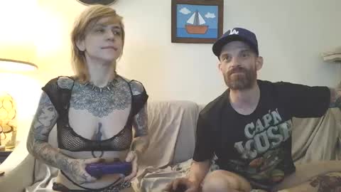 Canadiantryoncouple online show from 02/02/26, 04:44