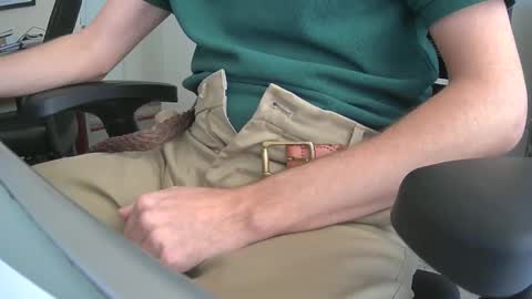 bru online show from 10/09/25, 06:39