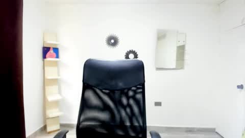 Snapshot of bruce_1111 chatting on 09/16/25, 06:20 bruce_1111 online show from 09/16/25, 06:20