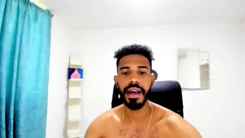 Snapshot of bruce_1111 chatting on 10/13/25, 08:31 bruce_1111 online show from 10/13/25, 08:31