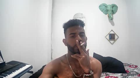 Snapshot of bruce_1111 chatting on 10/22/25, 04:46 bruce_1111 online show from 10/22/25, 04:46