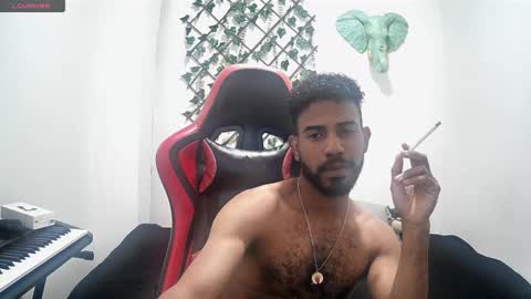 Snapshot of bruce_1111 chatting on 11/26/25, 09:27 bruce_1111 online show from 11/26/25, 09:27