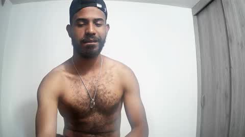 Snapshot of bruce_1111 chatting on 12/17/25, 04:24 bruce_1111 online show from 12/17/25, 04:24