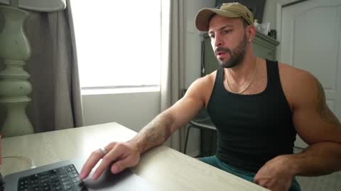 onlyfans BRUCESTRYKER online show from 01/18/26, 09:07