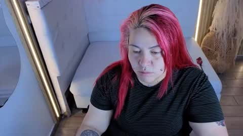 Bruja SCarlata online show from 02/09/26, 11:14