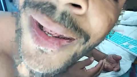 Snapshot of brujoreal1987 chatting on 12/19/25, 03:30 Sex machine online show from 12/19/25, 03:30