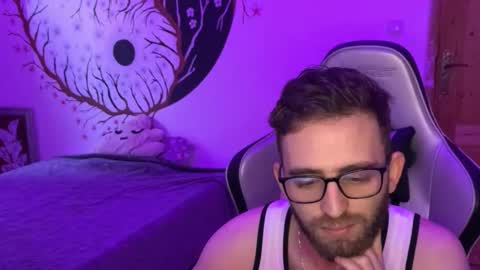 Snapshot of brulink103 chatting on 09/14/25, 02:16 ganjatalks online show from 09/14/25, 02:16