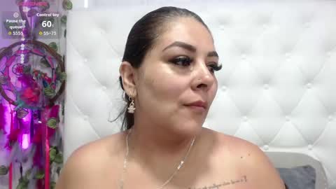 Bruna royale  online show from 04/14/26, 02:12